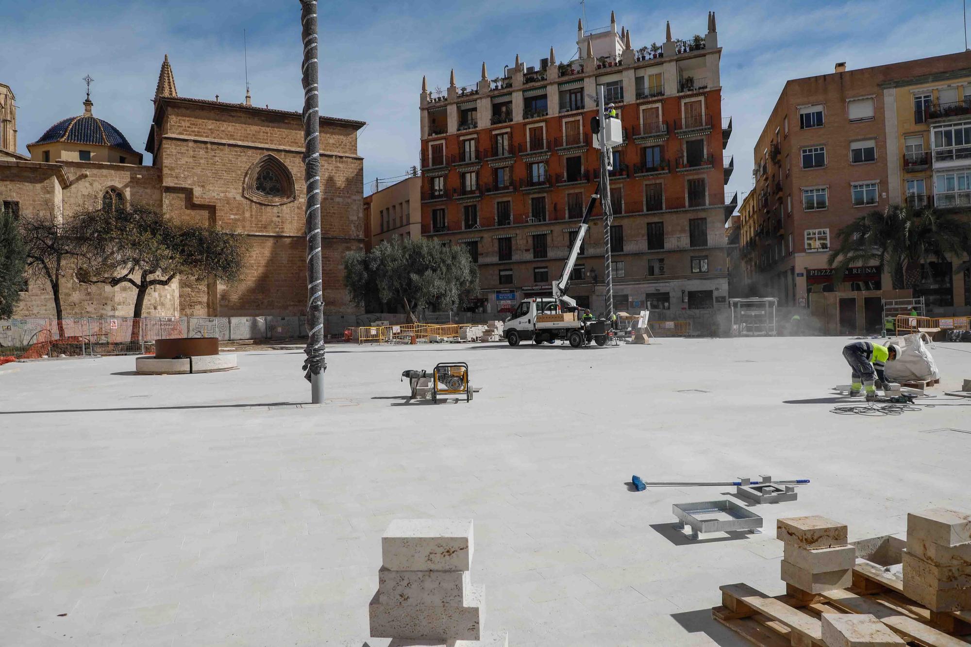 Asi están las obras de la plaza de la Reina