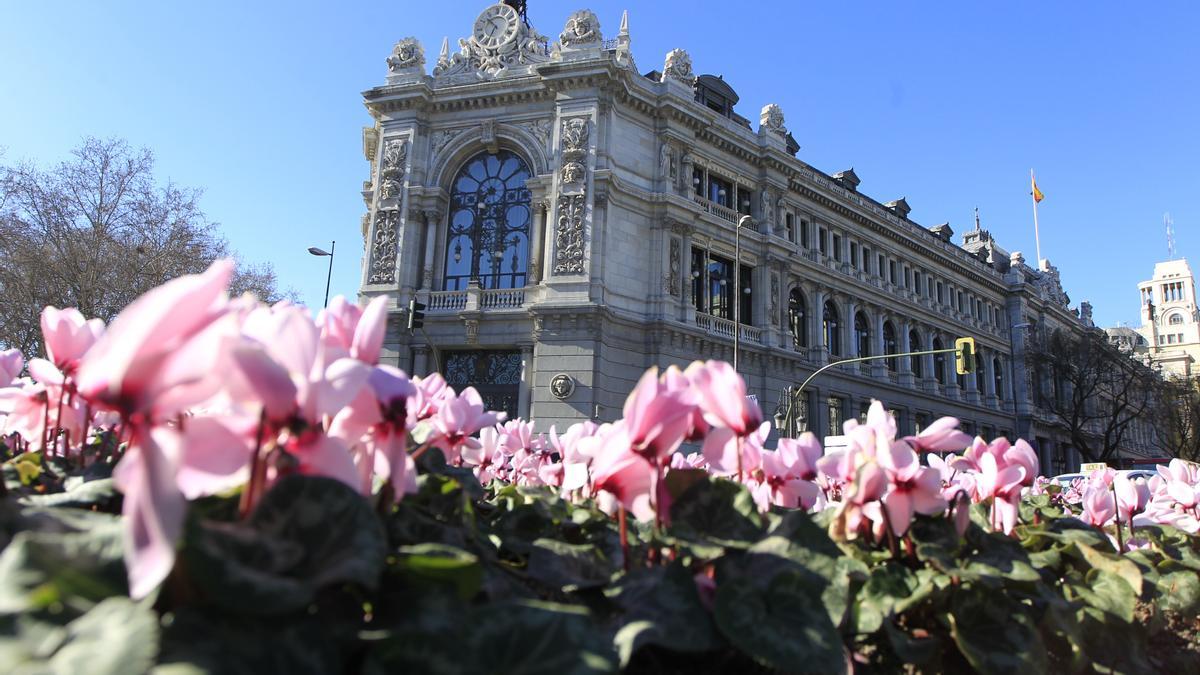 Archivo - Fachada del Banco de España en Madrid.