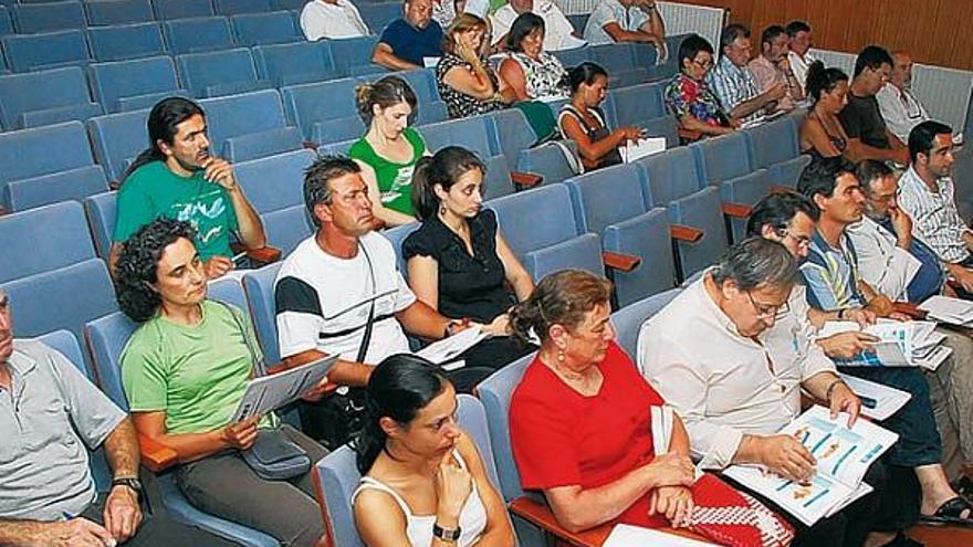 Cangas acogió la reunión para del GAC de la Ría de Vigo.