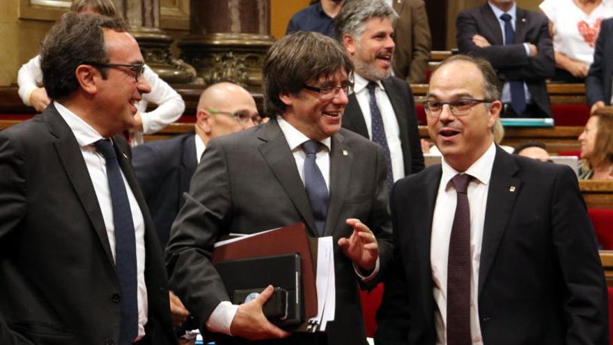 Puigdemont acusa Santamaría «d&#039;insultar» els catalans