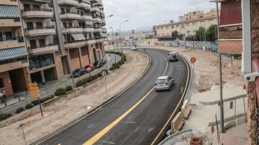 Respiro para el tráfico en Orihuela