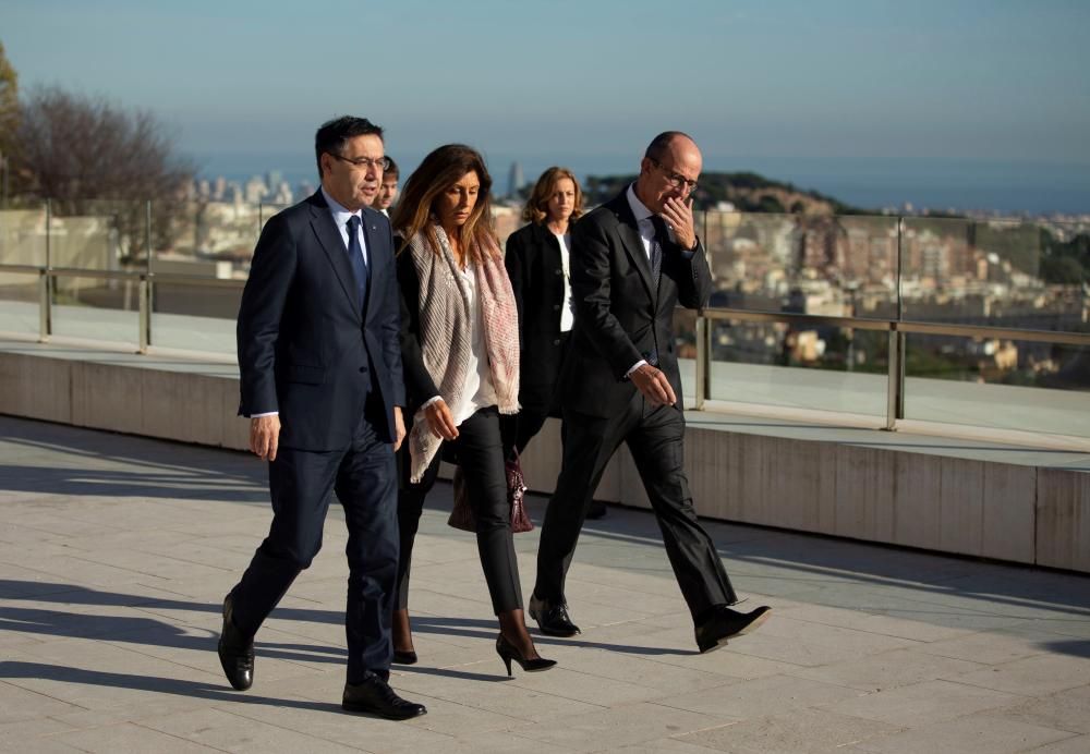 Imatges del tanatori de Sant Gervasi i de l''espai habilitat al Camp Nou