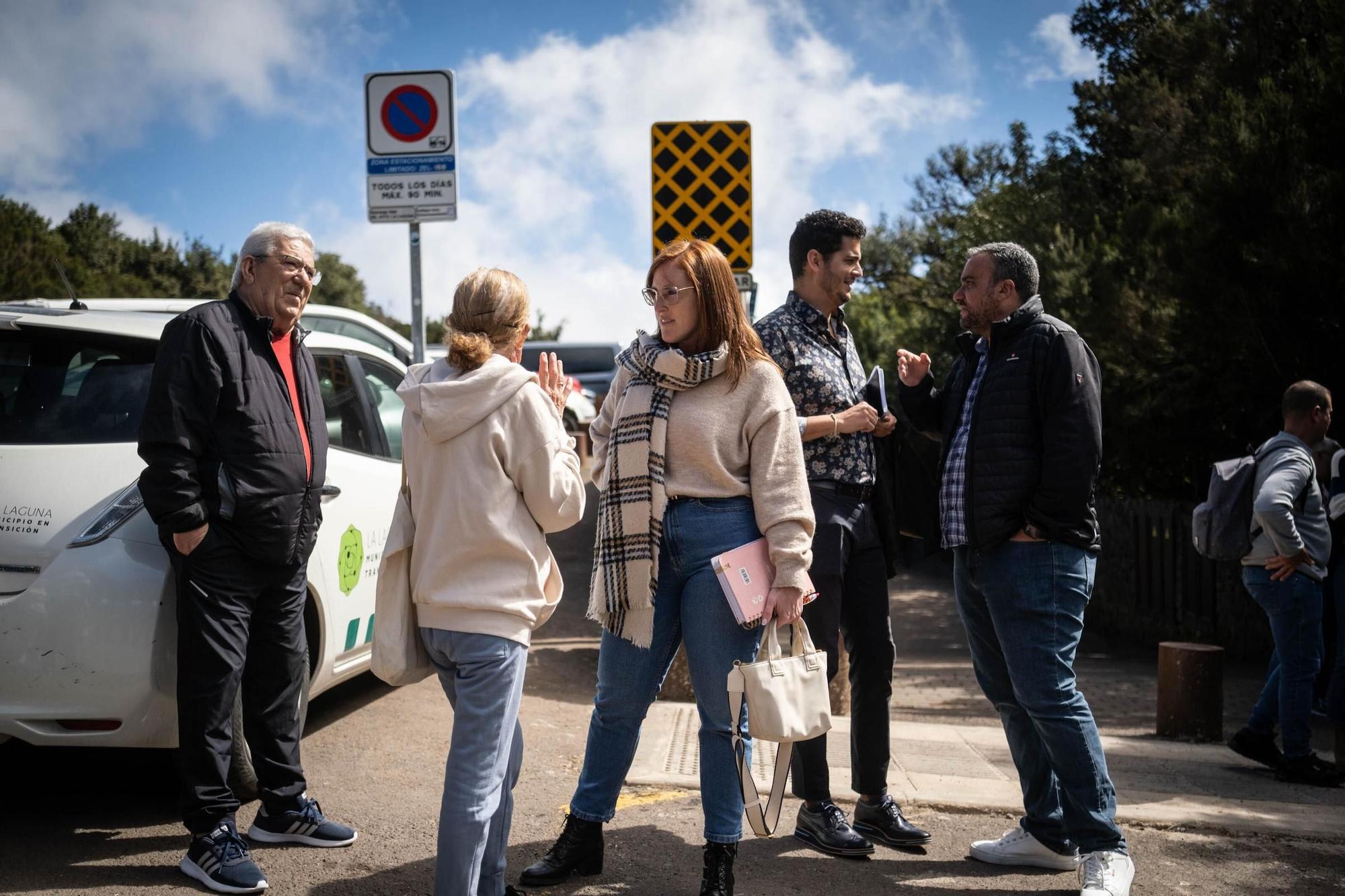 Reunión de dirigentes del Cabildo con los vecinos de Anaga