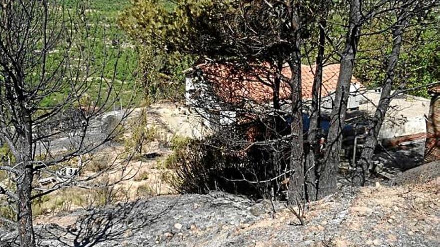 Interior d&#039;una finca afectada per l&#039;incendi, el 22 de juny passat