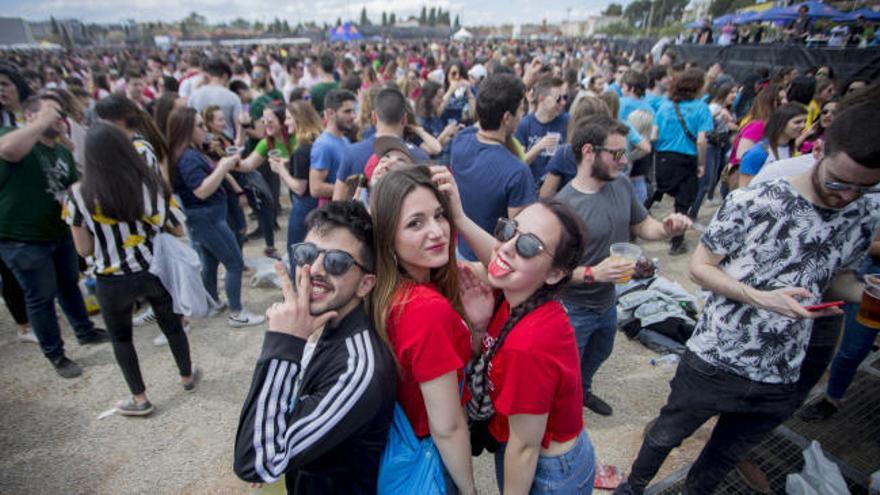 24.000 jóvenes acuden a las Paellas Universitarias 2018 en Moncada