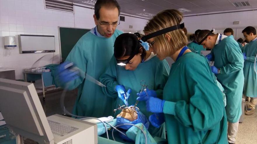 Una técnica de gimnasia de faringe evita la apnea del sueño