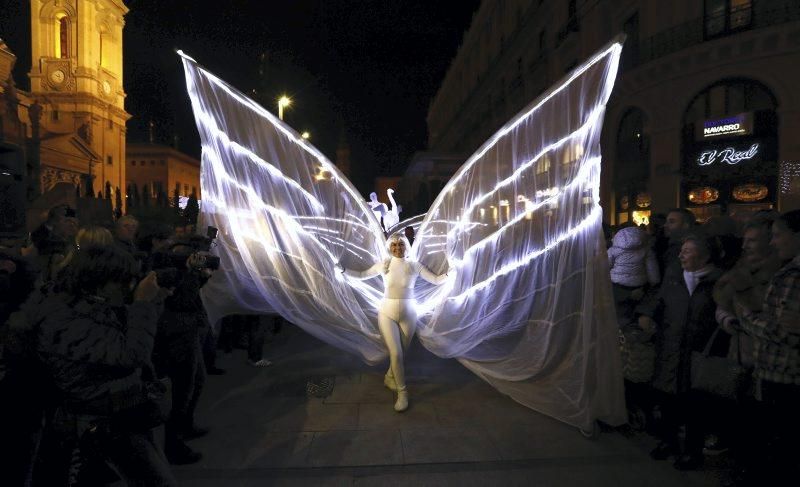 El alcalde de Zaragoza, Jorge Azcón, realiza el encendido de la iluminación navideña