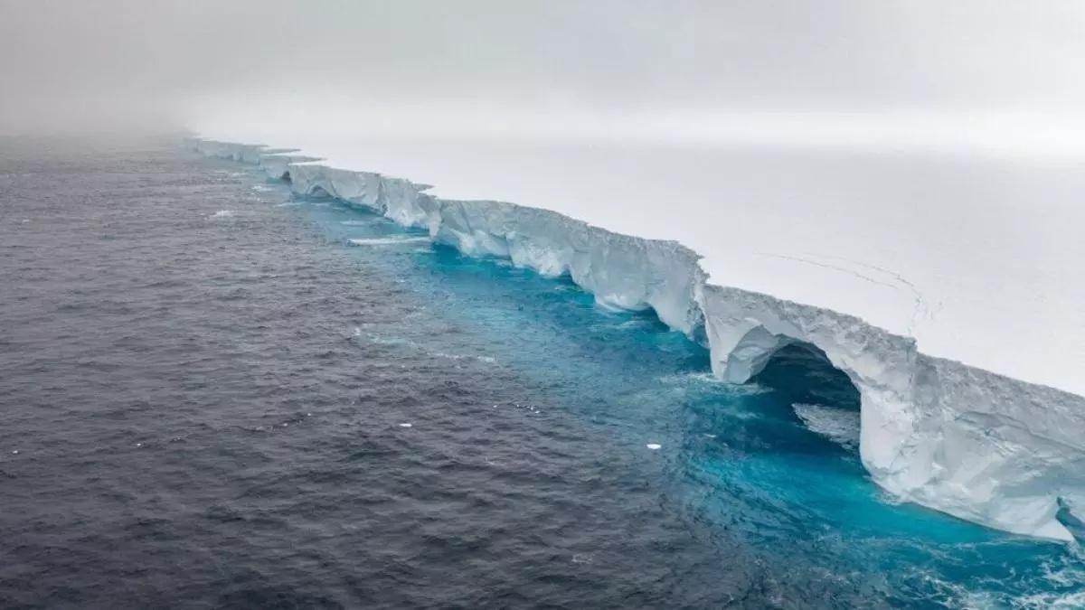 El iceberg A23.