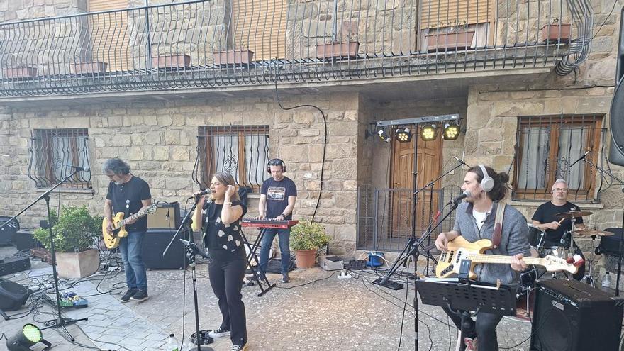 Ixeya, Diego Peña o Ariadna Redondo estarán 'A la fresca en Cinco Villas'