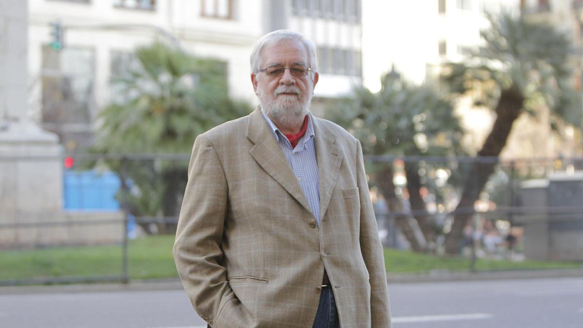 Discrepamos del trato institucional que recibe con dinero público