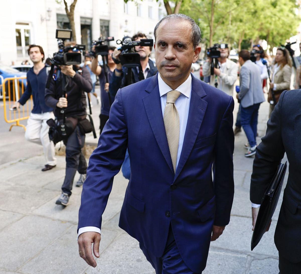 Neira assenyala que el seu client no va veure el correu amb la seva proposta Neira assenyala que el seu client no va veure el correu amb la seva proposta