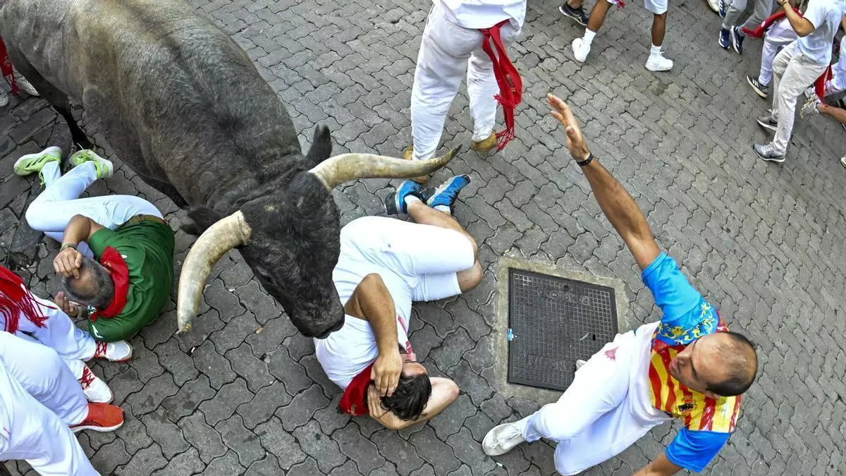 Peligroso quinto encierro de los Sanfermines 2026