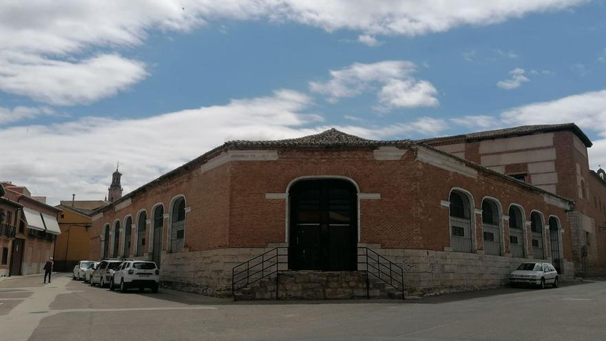 Edificio que alberga el Mercado de Abastos de Toro, construido en el año 1900. | M. J. C.