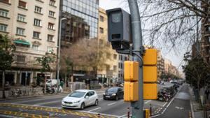 Nuevos radares  en Barcelona que afectan en 2023. La calle de Aragó, entre Comte d’Urgell y Casanova.