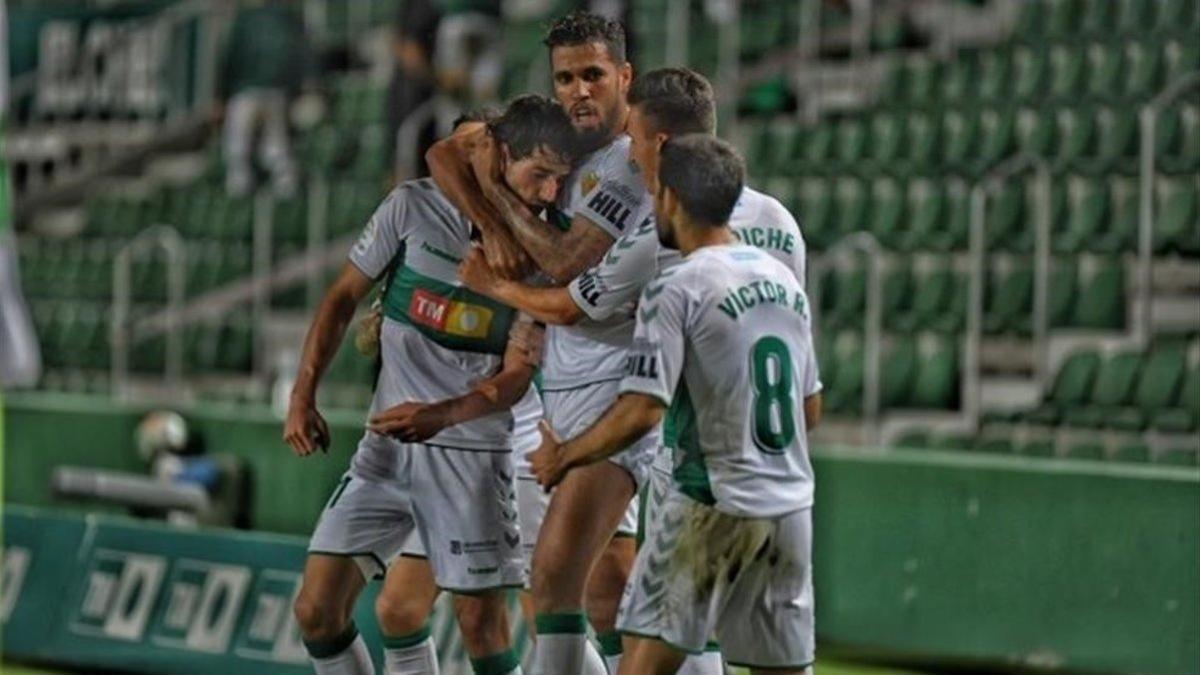 El Elche afronta el primer asalto en casa