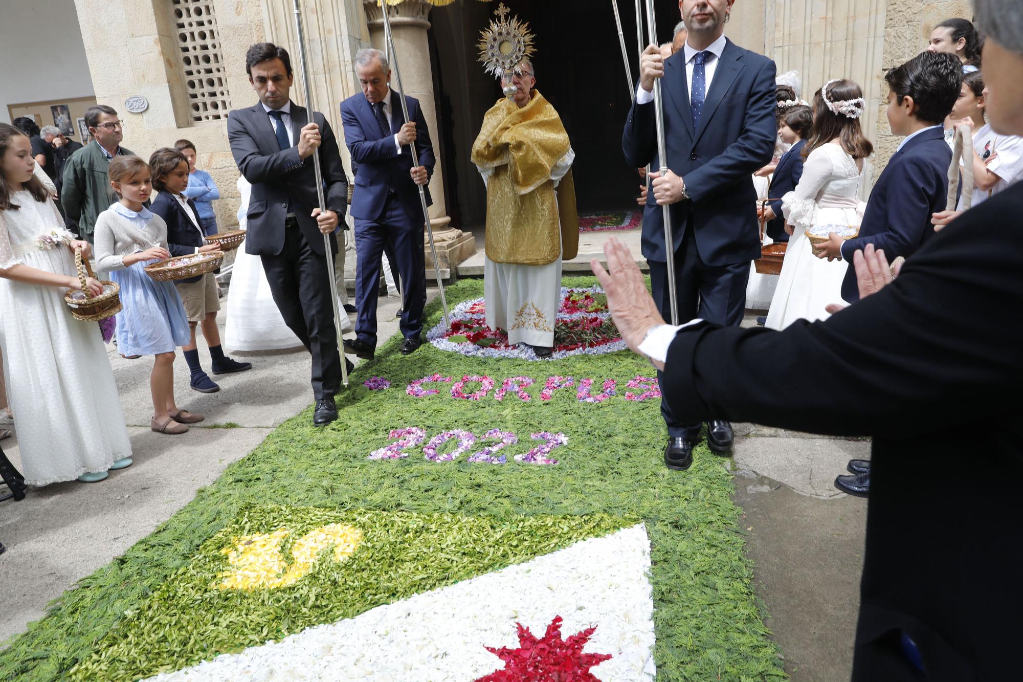 En imágenes: celebración del Corpus en Somió