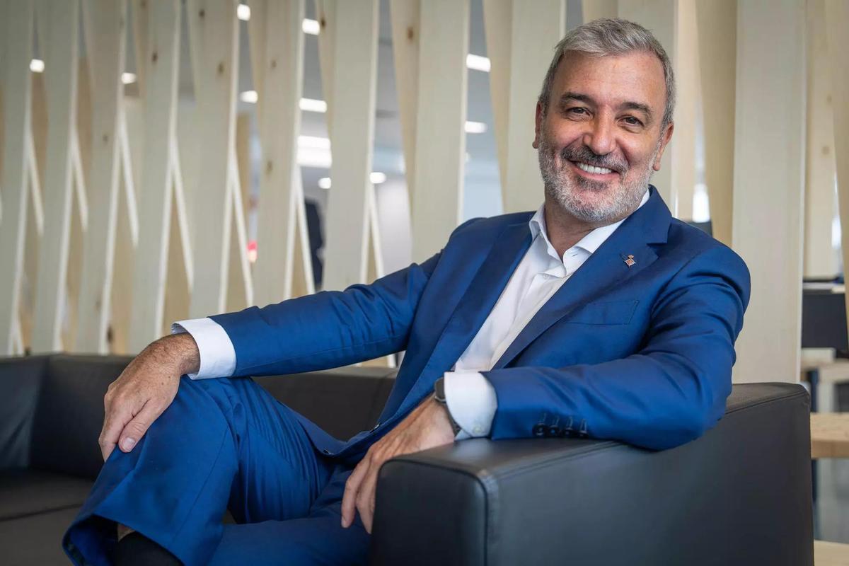 El alcalde de Barcelona, Jaume Collboni, en una entrevista con EL PERIÓDICO.