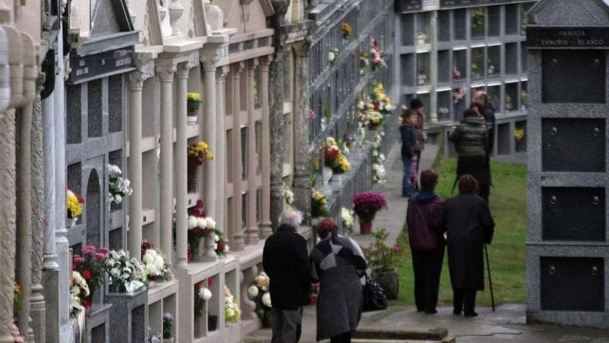 Imagen de archivo del cementerio de Figueiroa, que el Arzobispado pretende ampliar. // Bernabé /Luismy