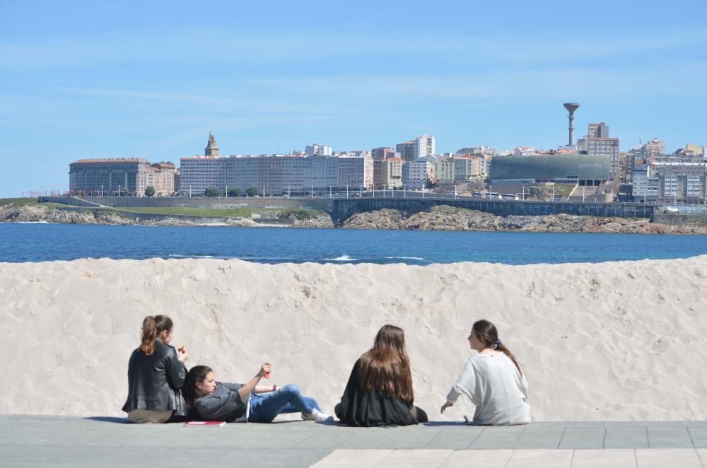 Aire cálido y cielo despejado en A Coruña