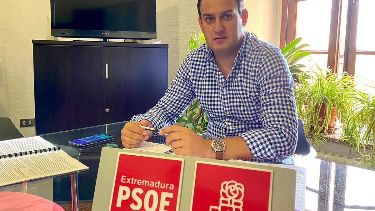 Sergio Domínguez, portavoz del Grupo Municipal Socialista en Sierra de Fuentes.