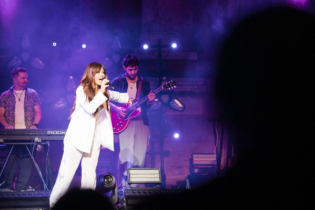 Fotogalería | Así fue el concierto de Vanesa Martín en el Teatro Romano de Mérida