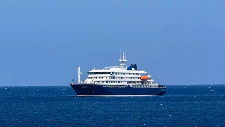 La OMS dice que hay bajo riesgo para el público de contraer hantavirus tras el foco en un crucero frente a las costas de Cabo Verde