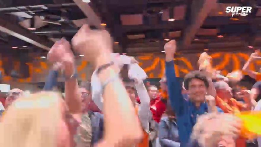 El Roig Arena estalla con la victoria de Valencia Basket en Grecia