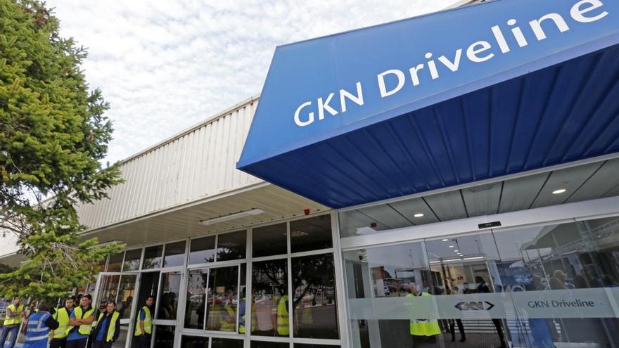 Dana sigue su ofensiva por comprar GKN-Driveline y anuncia un contrato por 350 millones con Land Rover