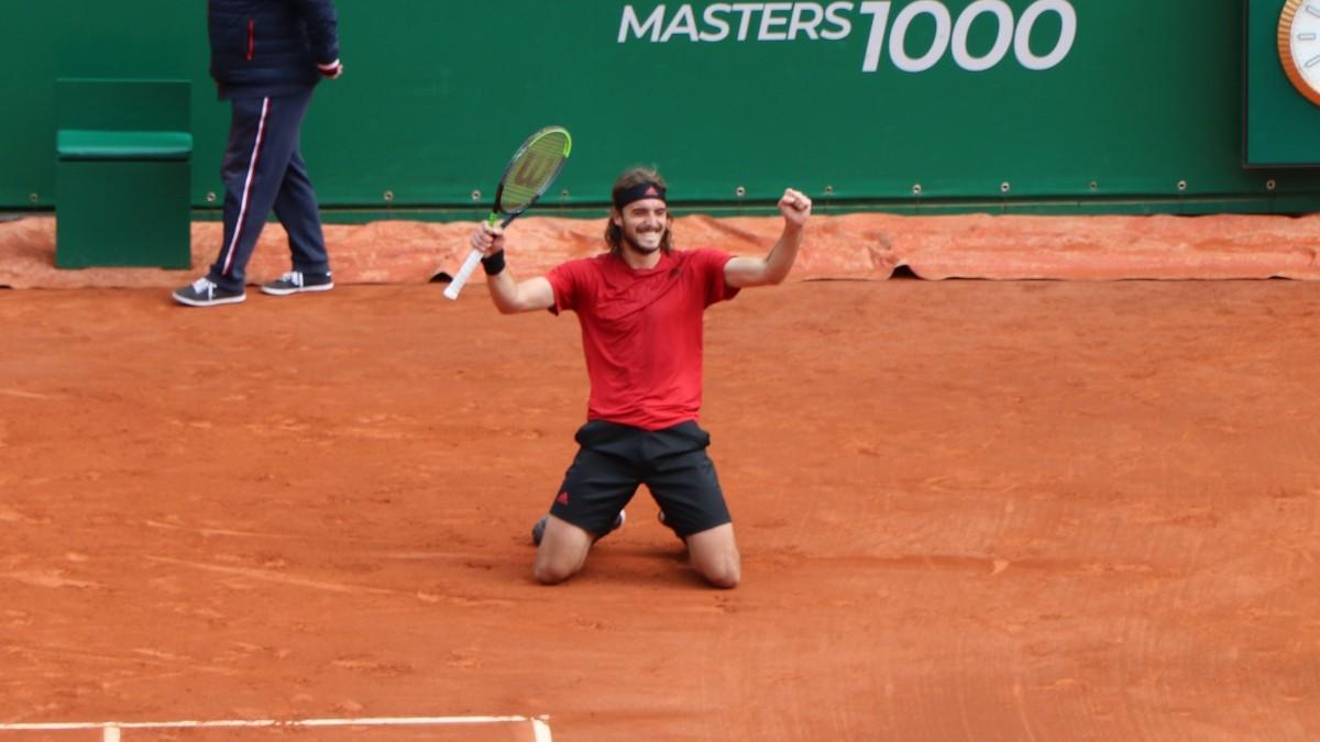 Tsitsipas, exultante tras ganar en Montecarlo