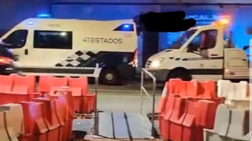 Huye de la Policía Local con una rueda pinchada, se niega a salir del coche y da positivo en alcohol