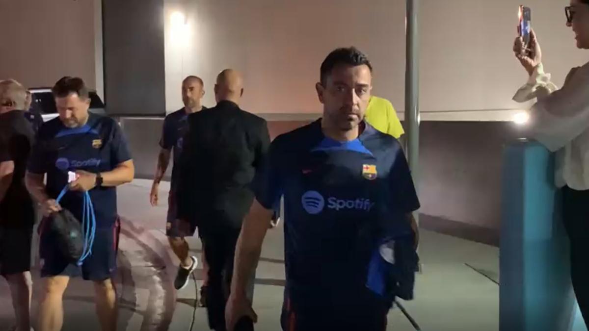 Así fue la 'aclamada' llegada del Barça a su hotel en Las Vegas