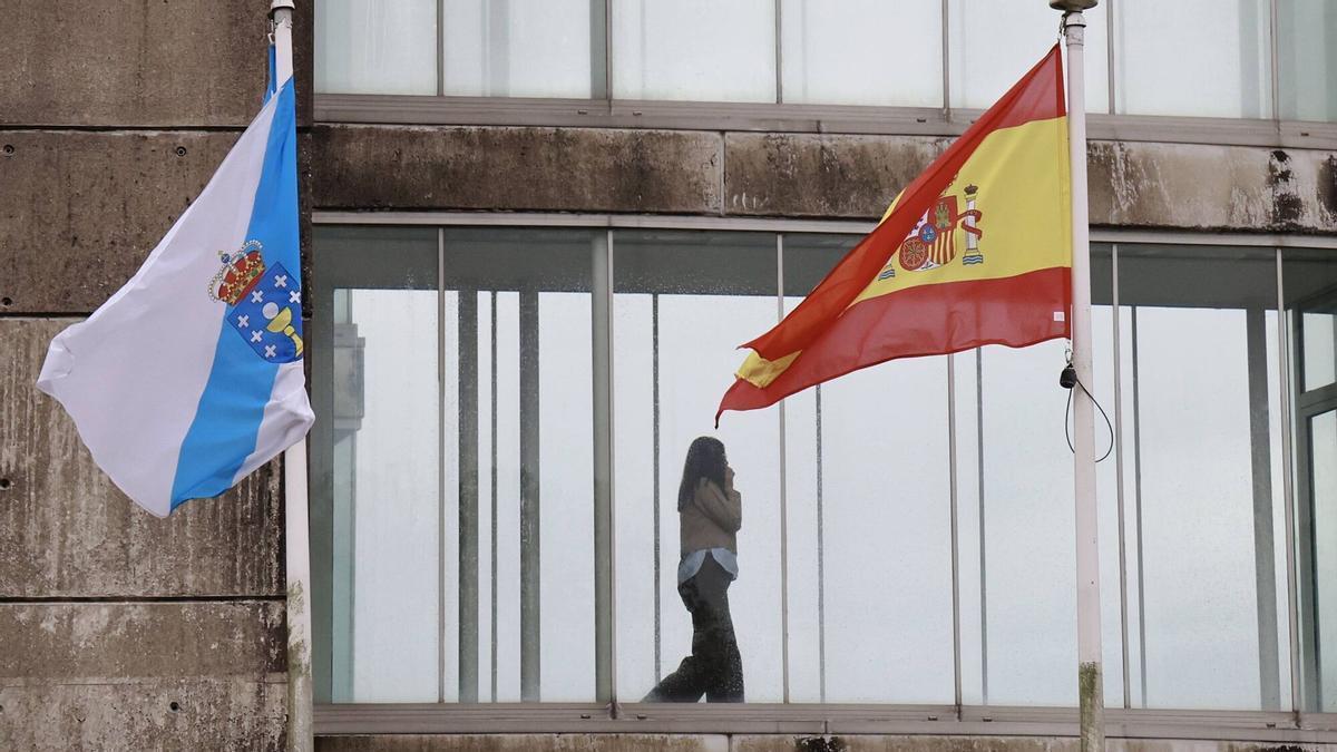 Una funcionaria de la Xunta en la Consellería de Emprego.