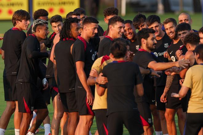 Así ha sido el entrenamiento del Barça en la Base Naval de la Marina de Annapolis para preparar el clásico