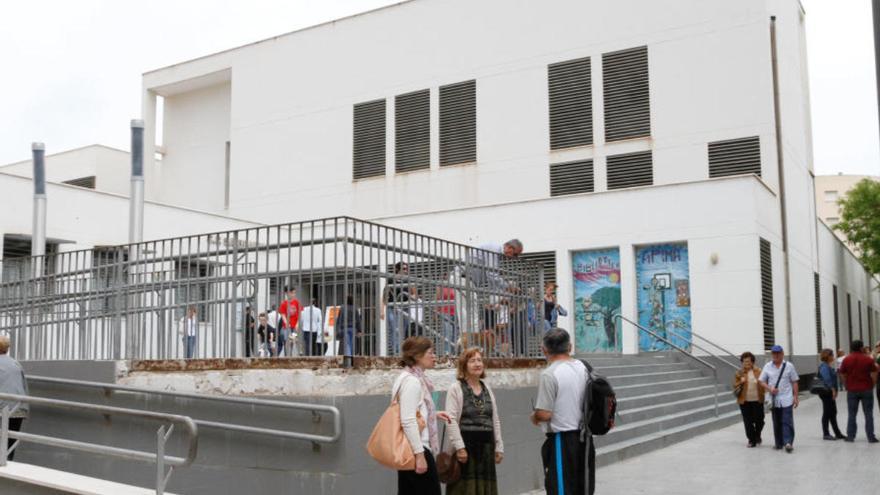 Cierran un grupo de una escuela de verano en Ibiza por el positivo de un alumno
