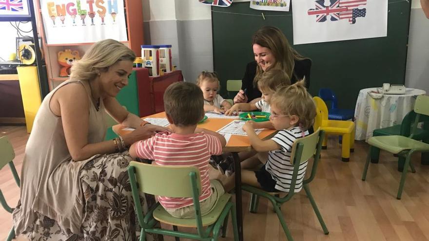 Martínez-Chachá en una Escuela Infantil de la Comunidad