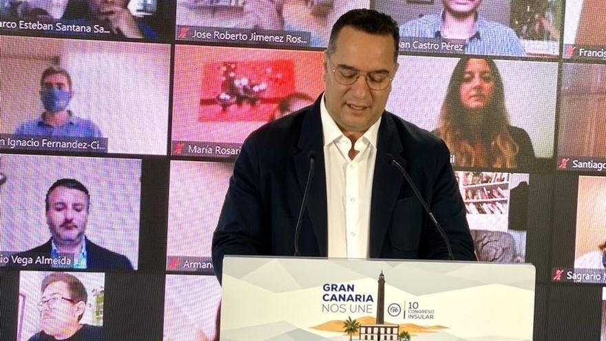 Poli Suárez, reelegido presidente del PP de Gran Canaria.