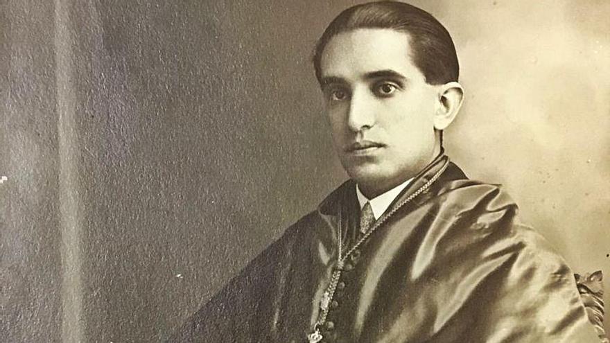 Miguel Díaz-Llanos Oramas fue secretario del Consistorio durante 46 años.
