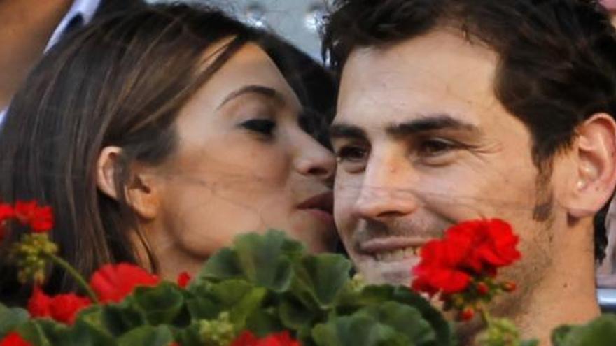 Iker Casillas, junto a Sara Carbonero.