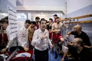 Gonzalo García de Vitoria, entrenador del Casademont Zaragoza: "El objetivo es buscar nuestra identidad"