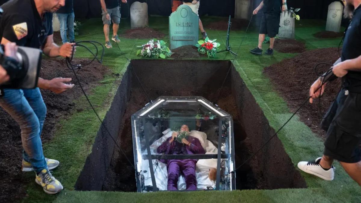 'El Hormiguero' entierra con vida a Plex en un reto sin precedentes (1)