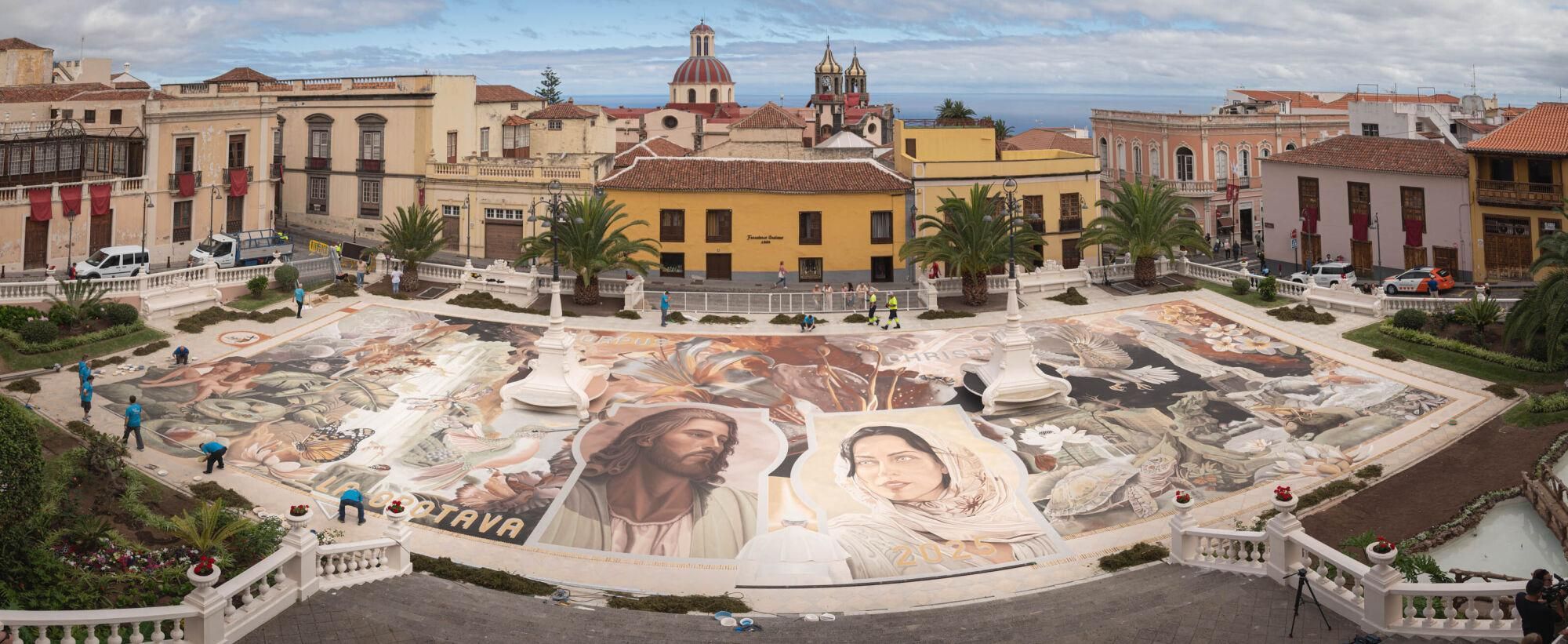 Colocación del tapiz de La Orotava