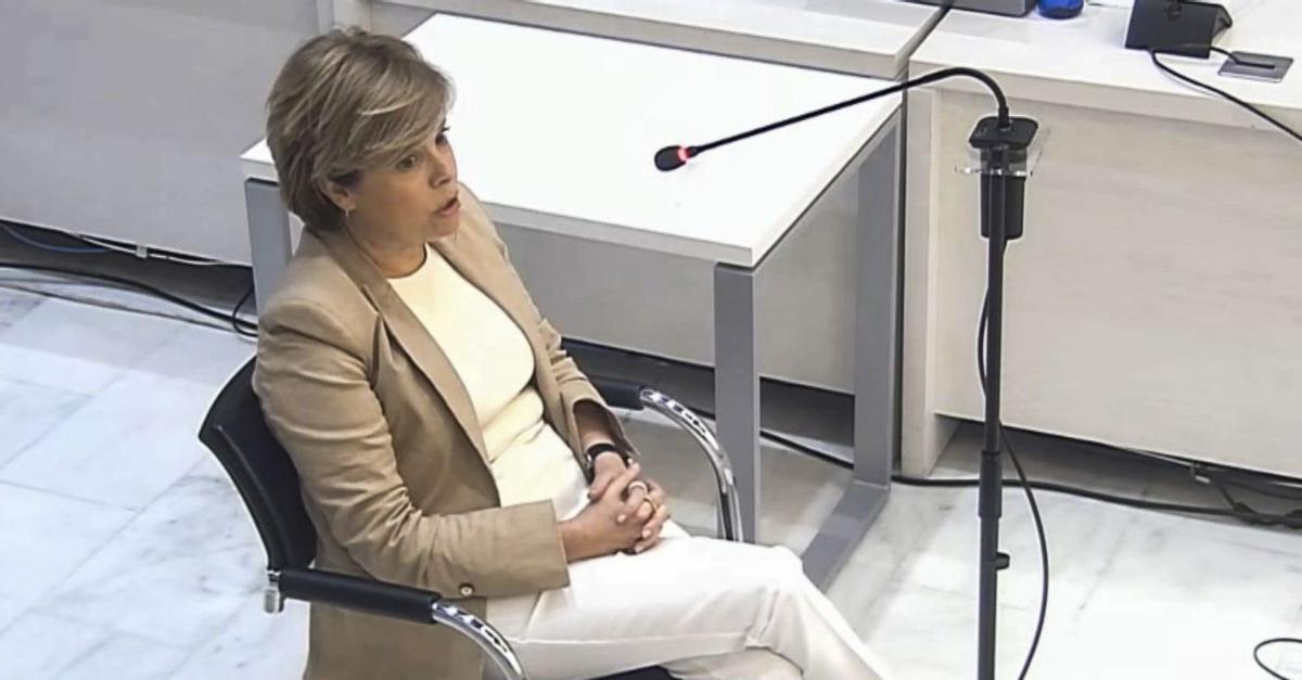 Sáenz de Santamaría nega que el CNI participés en la trama Kitchen