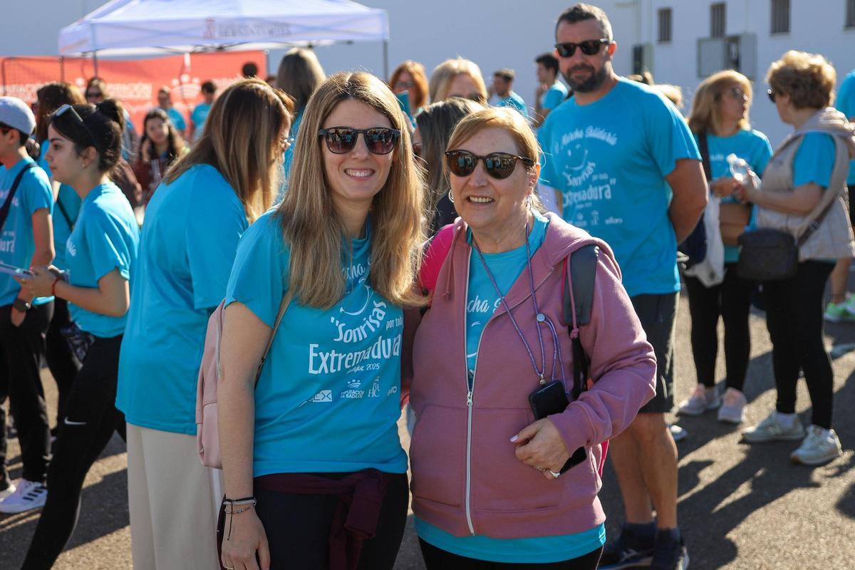 Badajoz se viste de azul para marchar por los niños con cáncer