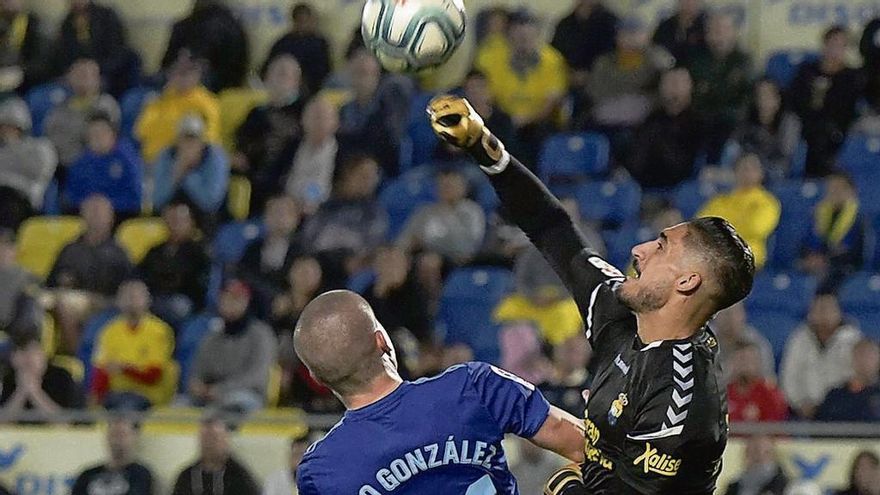 Al Oviedo le falta una marcha