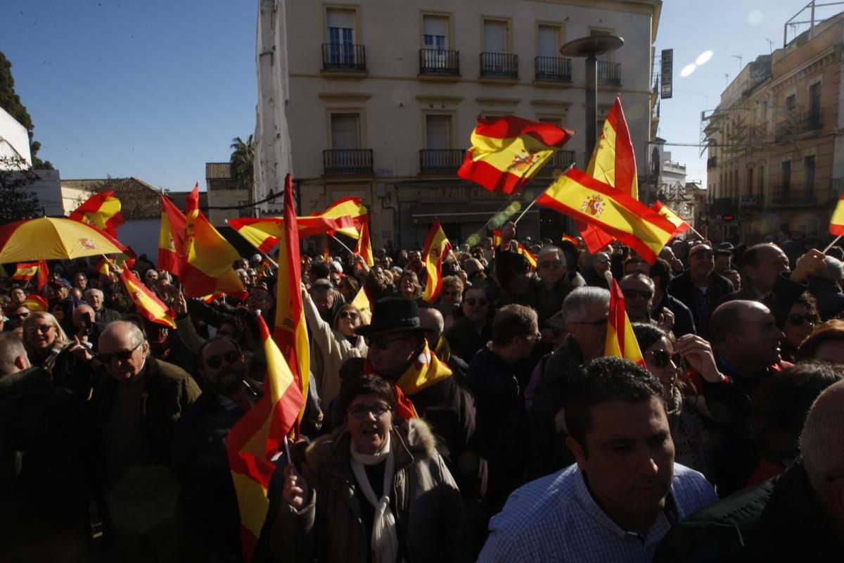 Vox se concentra por el respeto a la Constitución