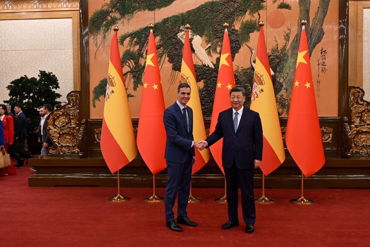 Pedro Sánchez mit Chinas Staatschef Xi Jinping.