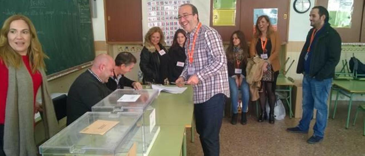 El 70 % de los alcaldes de la Ribera no logra que su partido sea el más votado