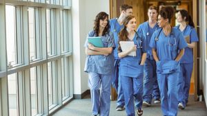 medicinaEstas son las carreras más demandadas.