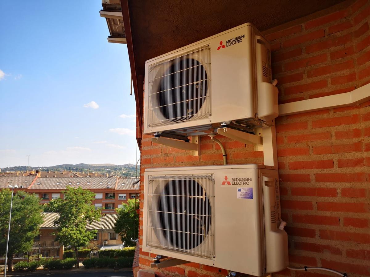 Equipos de aire acondicionado en una vivienda particular