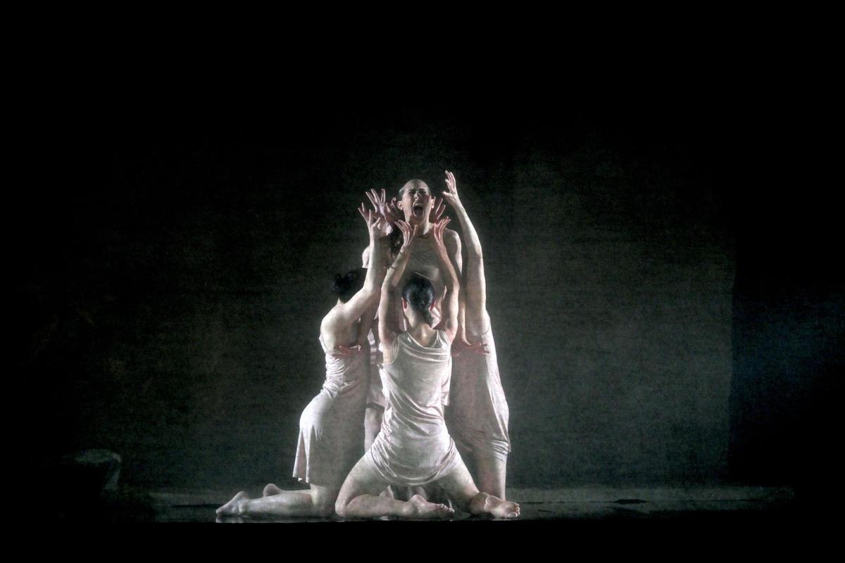 'Las hijas de Bernarda' de Taiat Dansa.